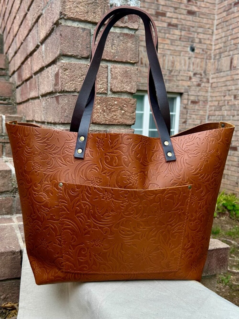 PLG OS Classic Meadow Premium Tote Bundle! - Picture 12 of 16